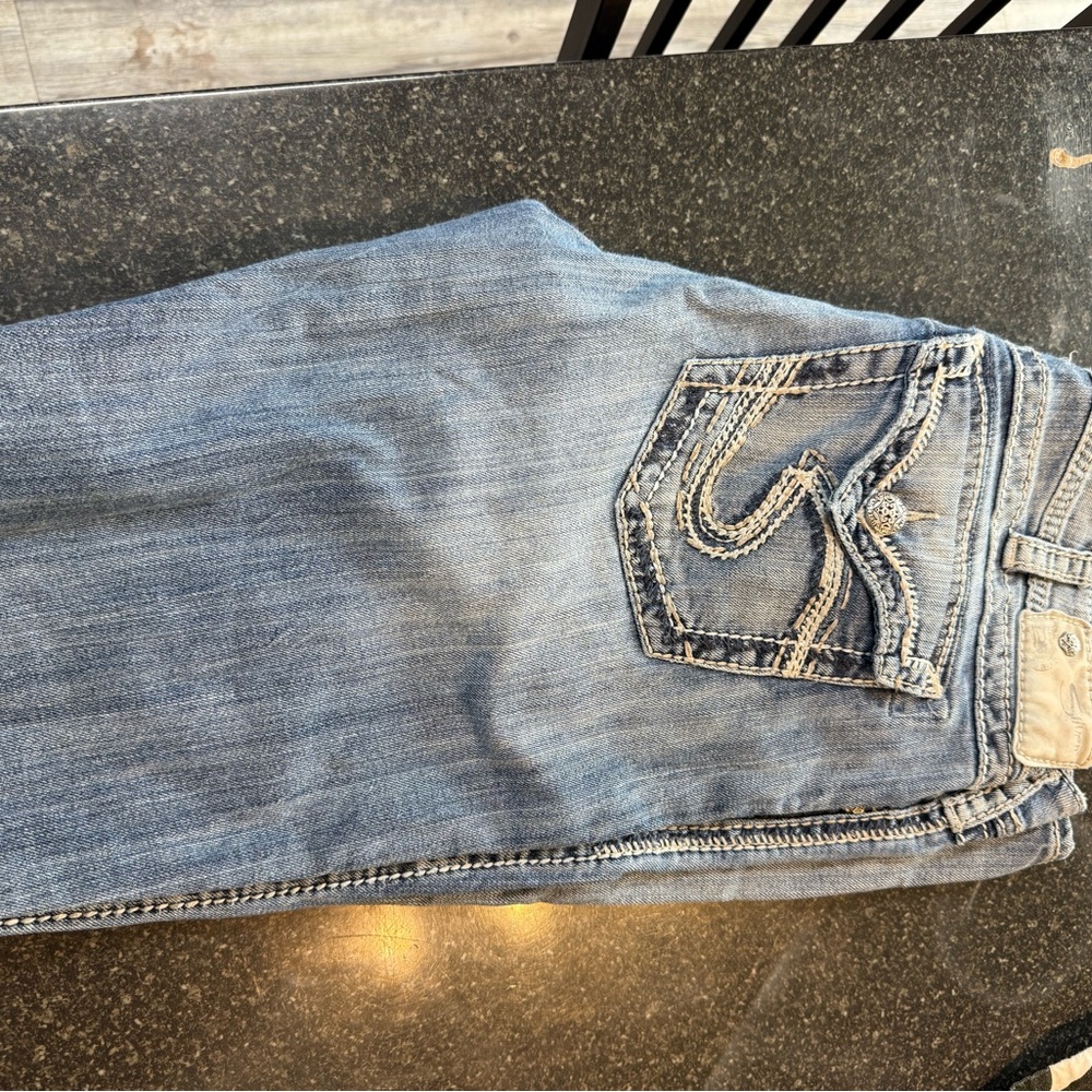 Stylish Light Blue Jeans